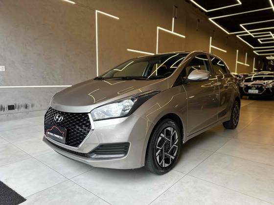 HYUNDAI HB20 1.0 COMFORT 12V FLEX 4P MANUAL